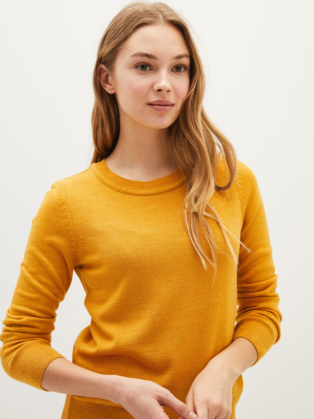 Crew Neck Plain Long Sleeved Women's Knitwear Sweater-2