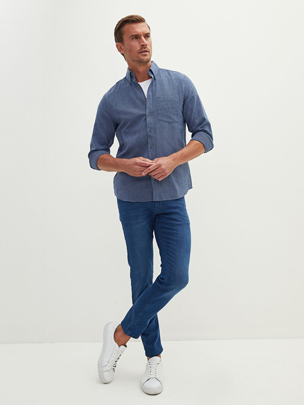 Lacivert Regular Fit Uzun Kollu Armürlü Erkek Gömlek-2