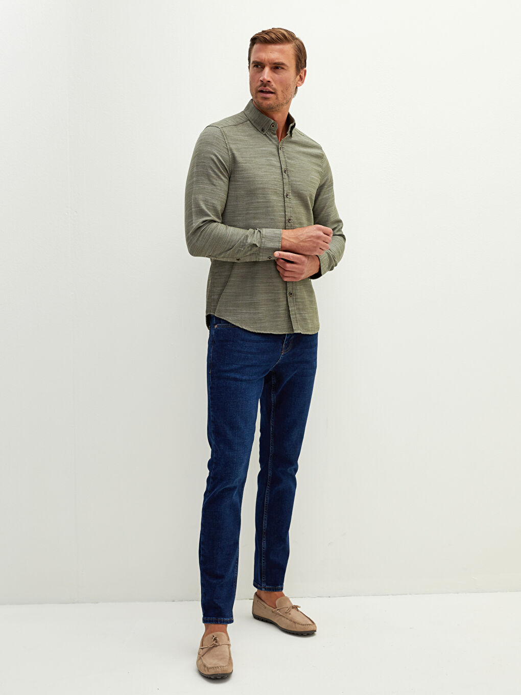 Рубашка Мужская Слим Фит С Длинным Рукавом Из Ткани Добби-3