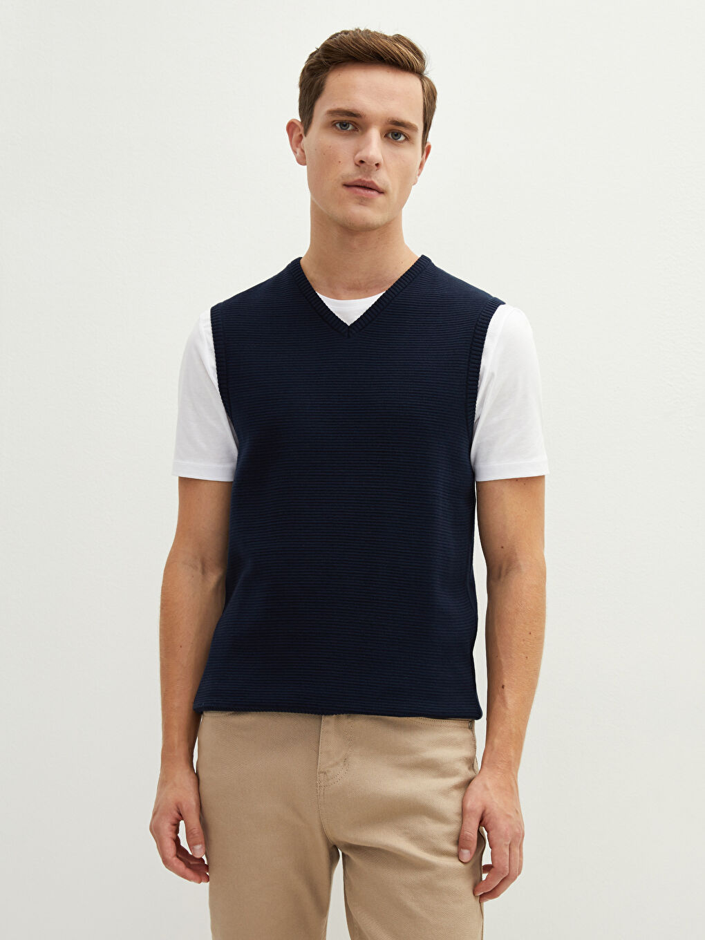 سترة صوفية بدون أكمام بياقة على شكل حرف V عادية للرجال-5