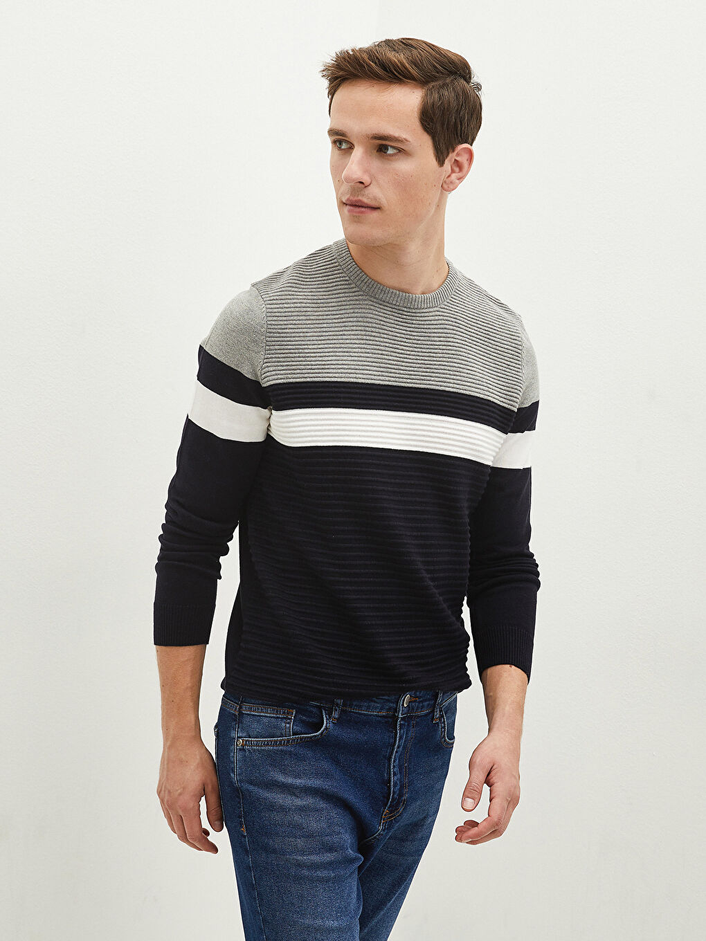 Lacivert Bisiklet Yaka Uzun Kollu Renk Bloklu Erkek Triko Kazak-2