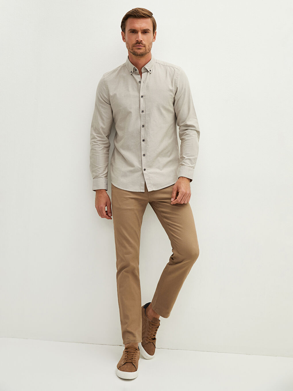 LCWAIKIKI Basic Slim Fit Long Sleeve Oxford Men's Shirt -W10880Z8-CR8