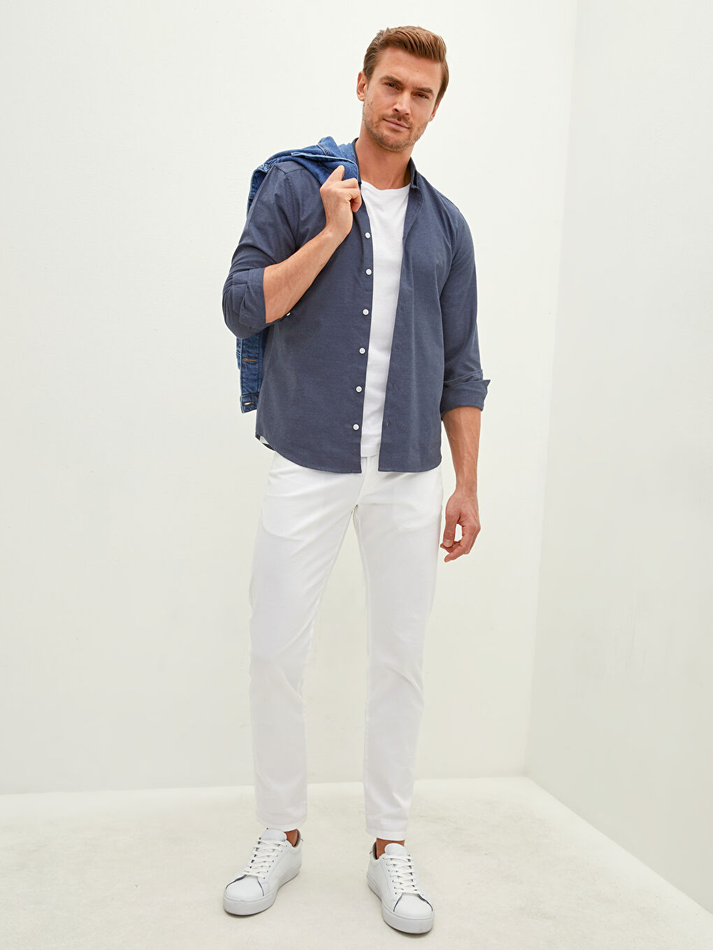 LCWAIKIKI Basic Slim Fit Long Sleeve Men's Shirt -W10881Z8-QD3