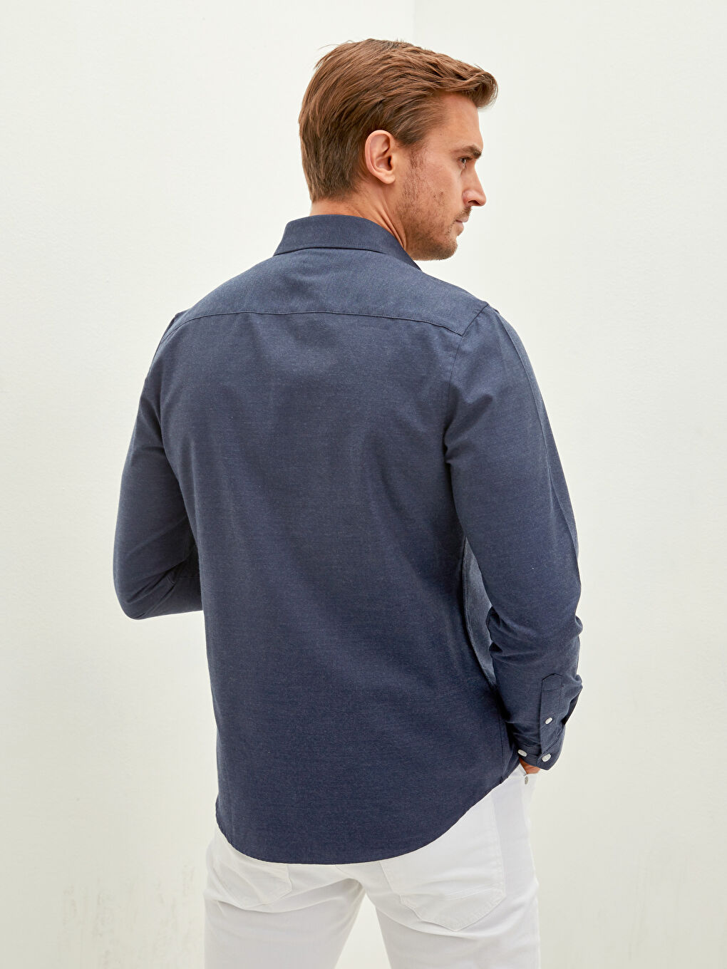LCWAIKIKI Basic Slim Fit Long Sleeve Men's Shirt -W10881Z8-QD3