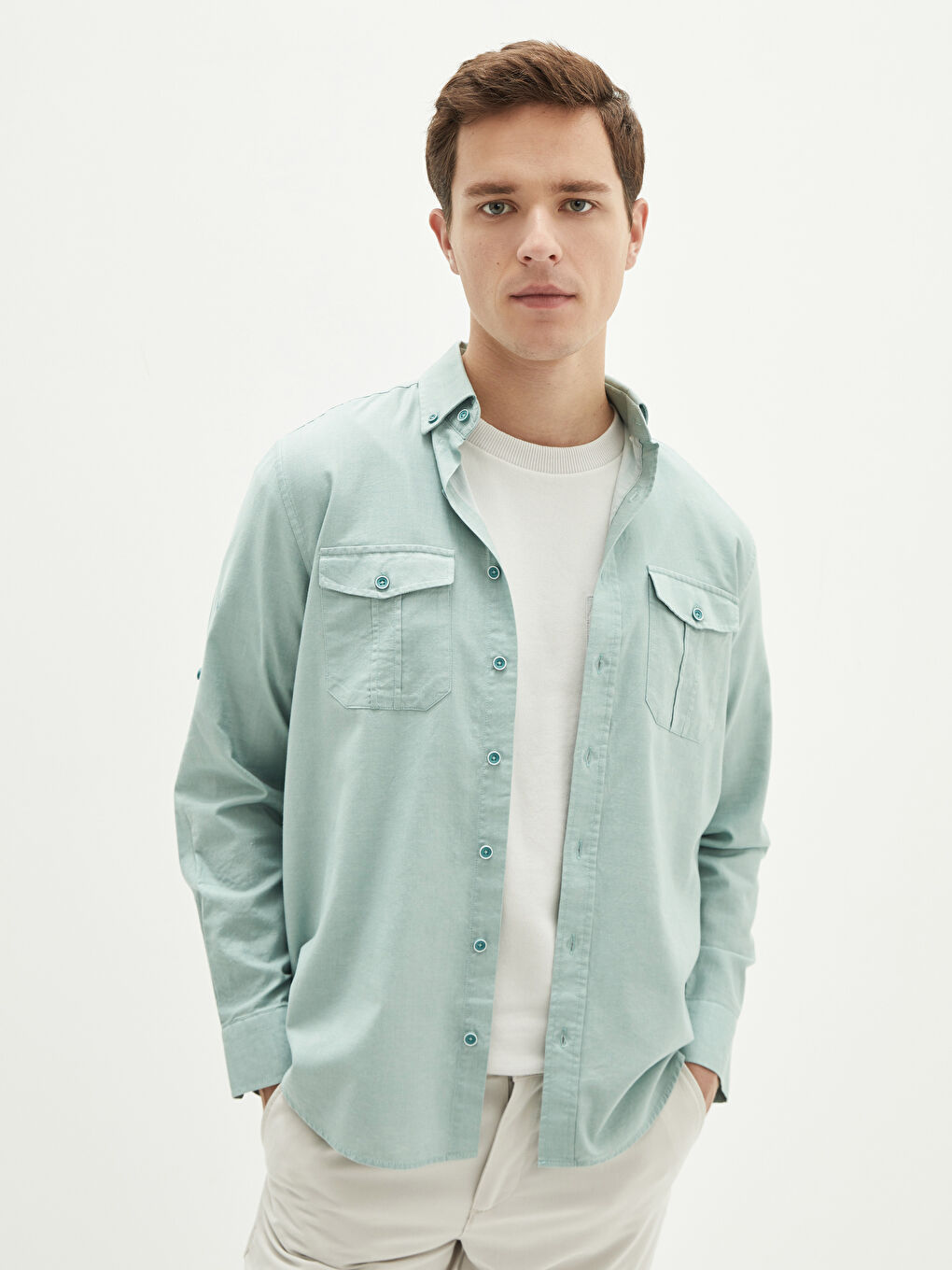 Chemise pour Hommes à Manches Longues en Gabardine Coupe Régulière-1