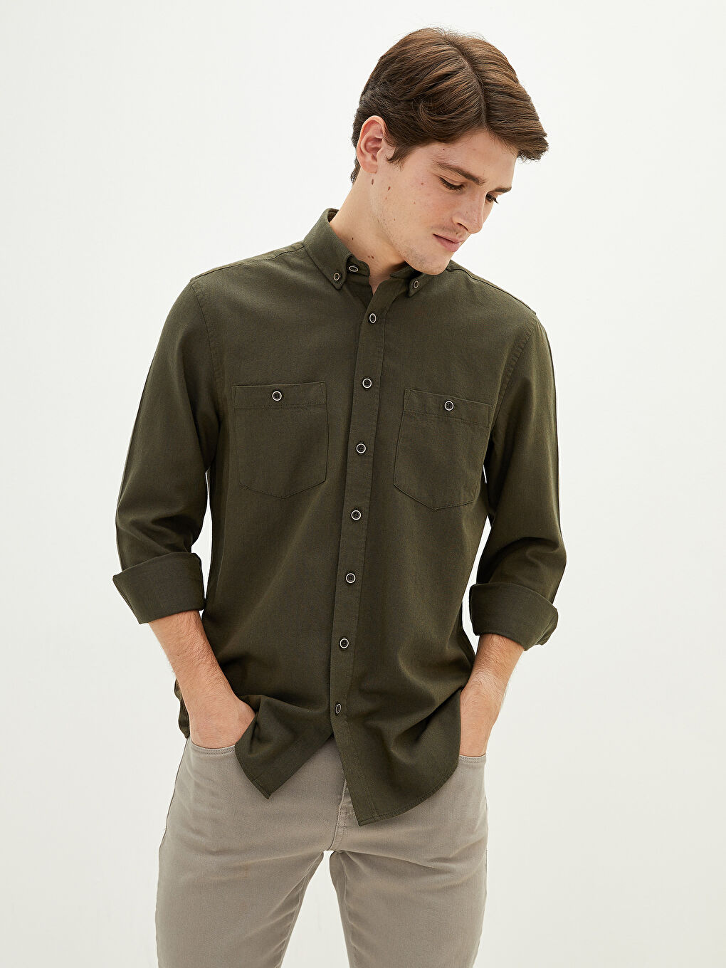 LCWAIKIKI Basic Chemise pour Hommes à Manches Longues en Gabardine Coupe Régulière -W10891Z8-KGJ
