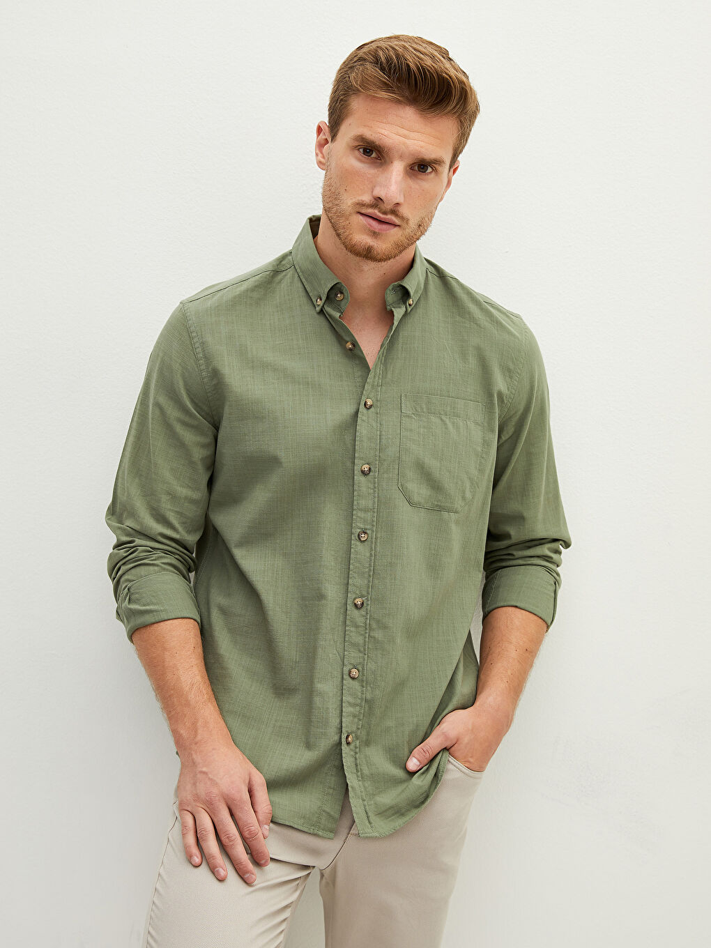 LCWAIKIKI Basic Regular Fit Long Sleeve Poplin Men's Shirt -W10895Z8-CW2