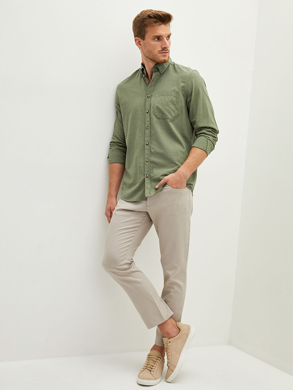 LCWAIKIKI Basic Regular Fit Long Sleeve Poplin Men's Shirt -W10895Z8-CW2