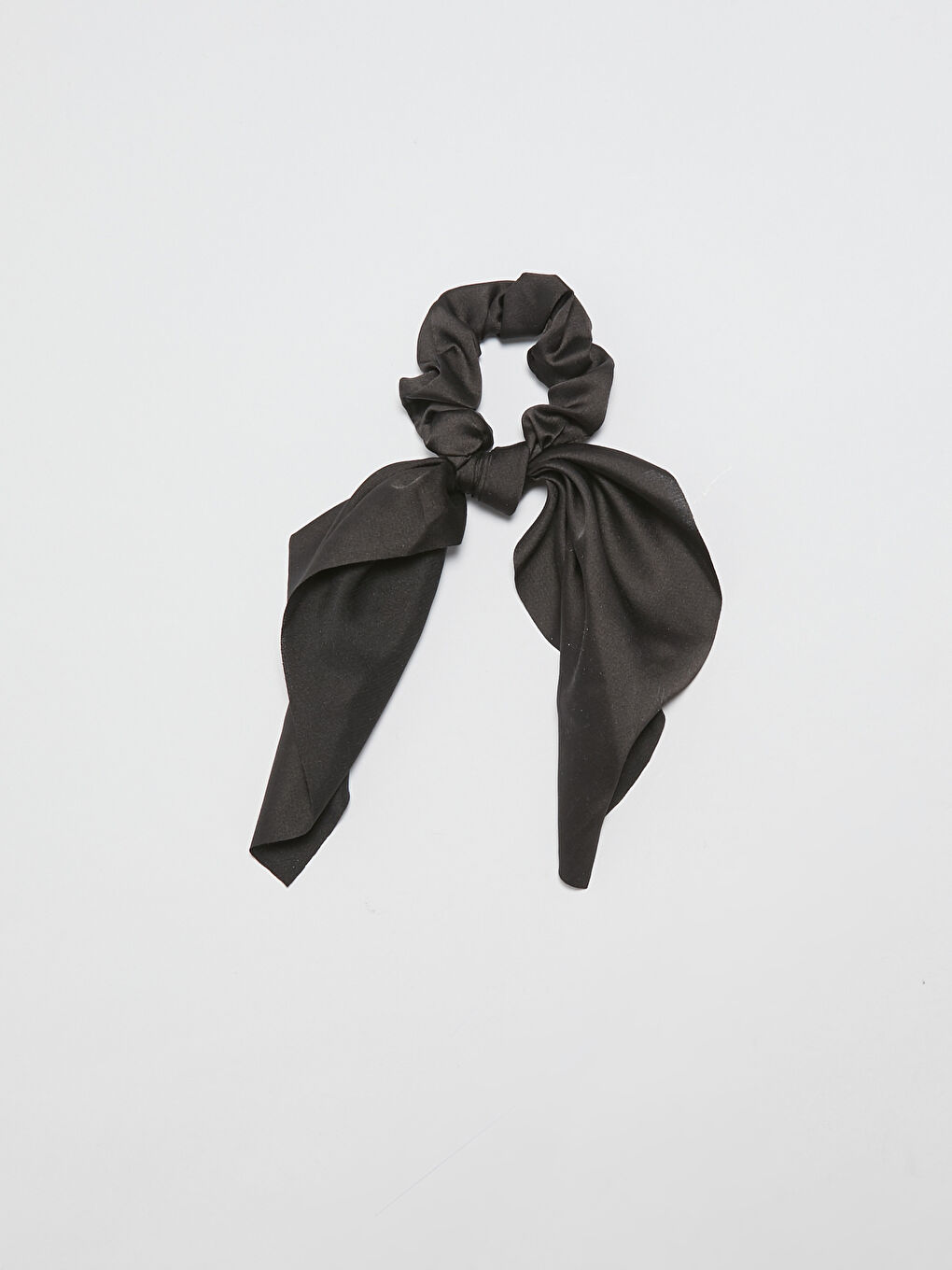 Siyah Fiyonk Detaylı Kadın Toka-1