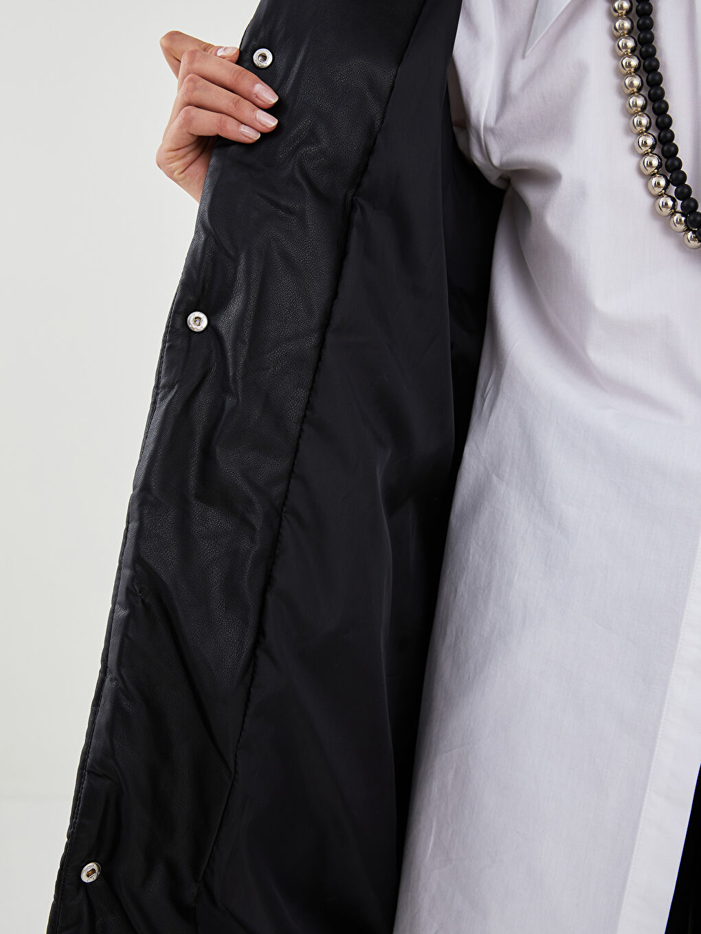 Hooded Collar Straight Pocket Detailed Leather Look Coat-15
