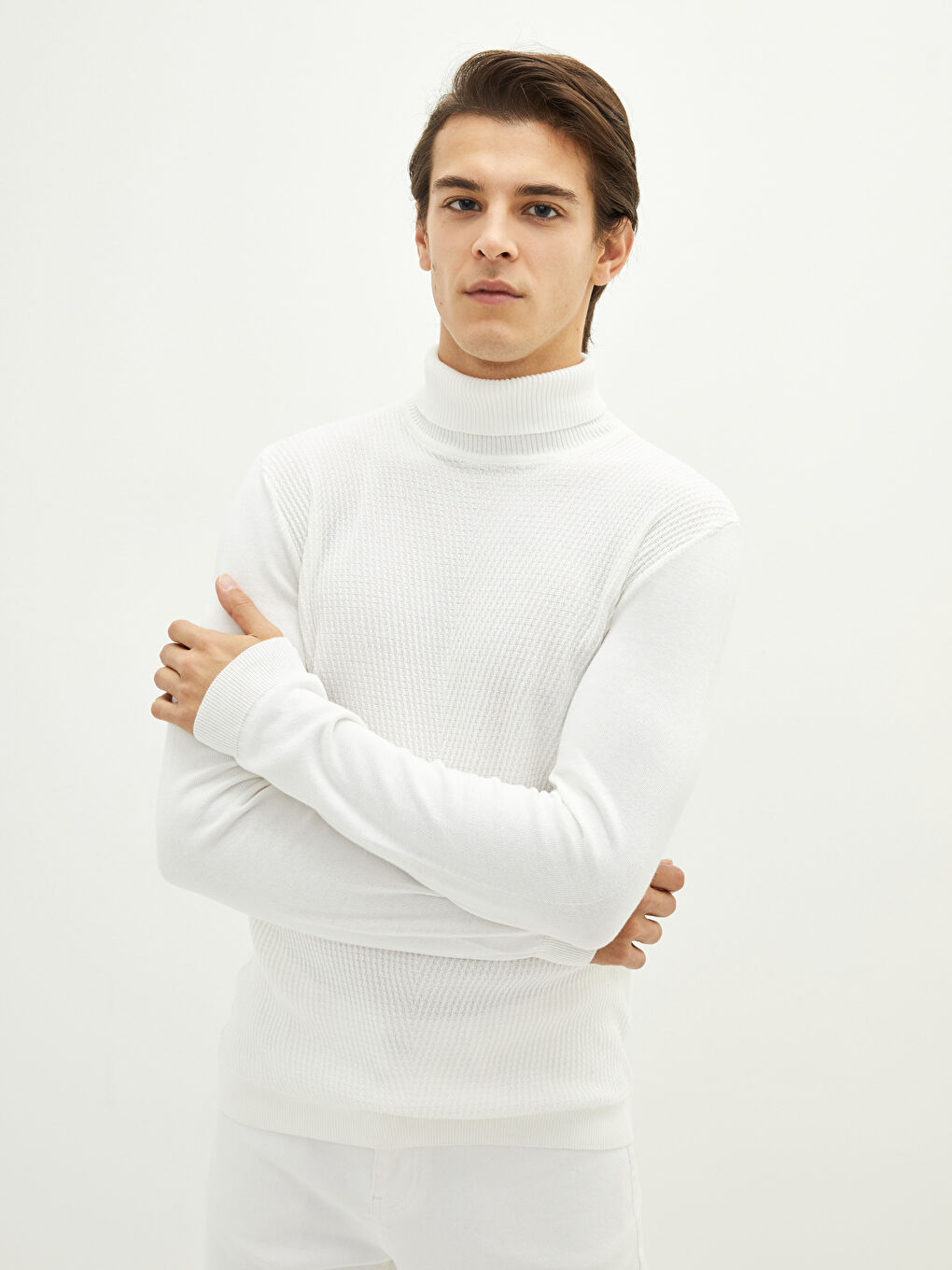 Turtleneck Long Sleeve Thin Men's Tricot Sweater-1