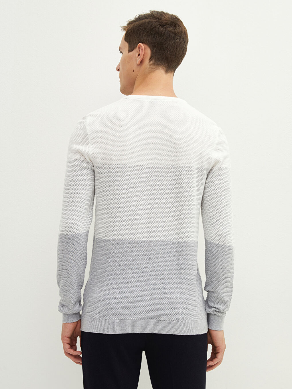 Crew Neck Long Sleeve Color Block Men's Knitwear Sweater-4