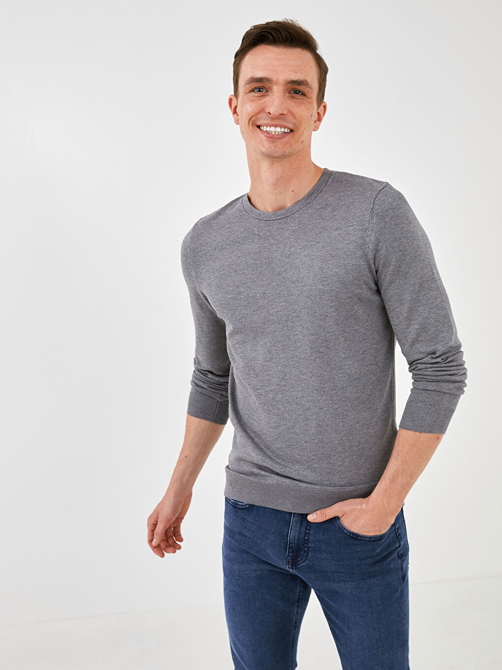 Gri Bisiklet Yaka Uzun Kollu İnce Erkek Triko Kazak-1