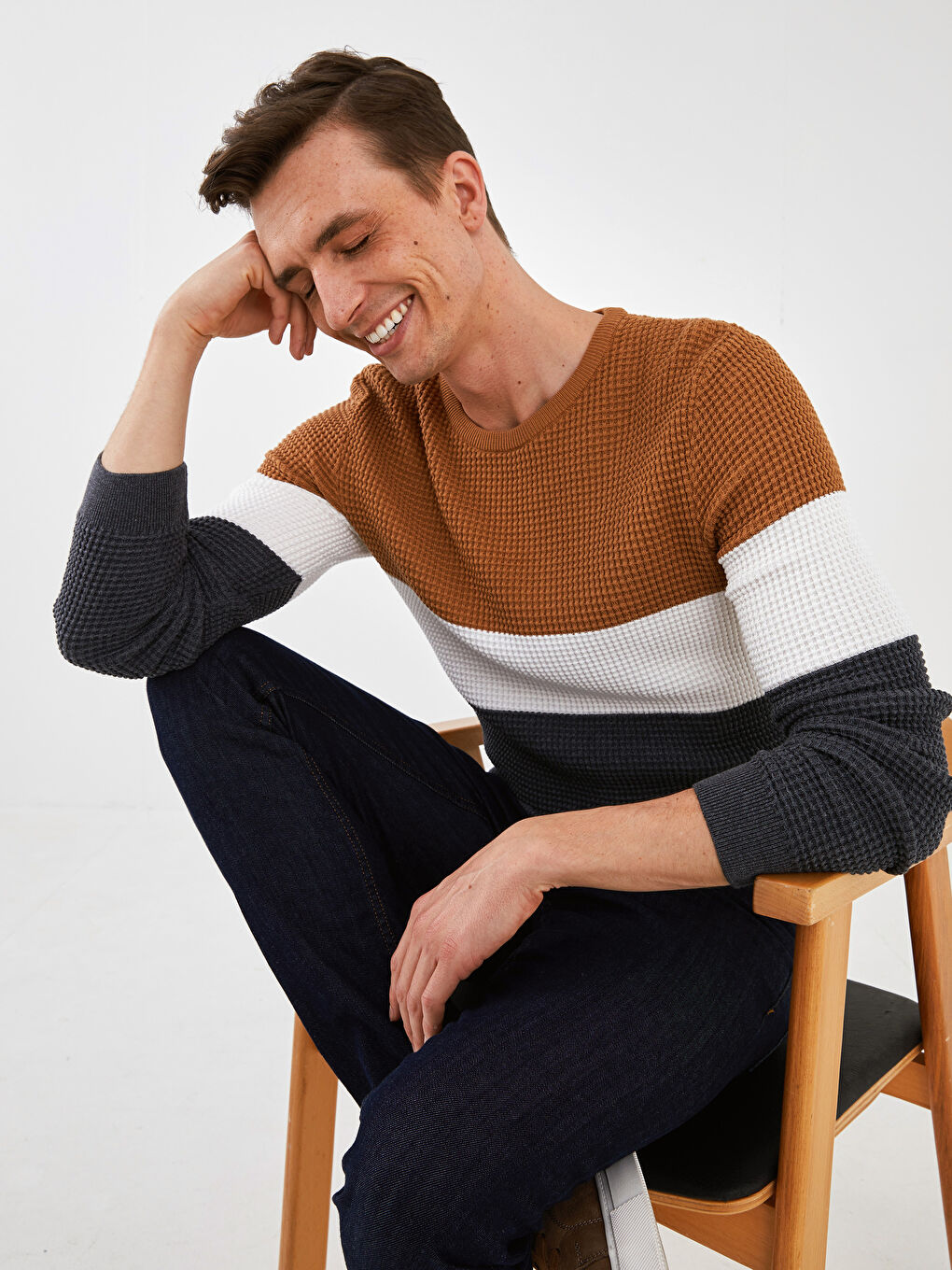 Crew Neck Long Sleeve Striped Slim Men's Knitwear Sweater-1