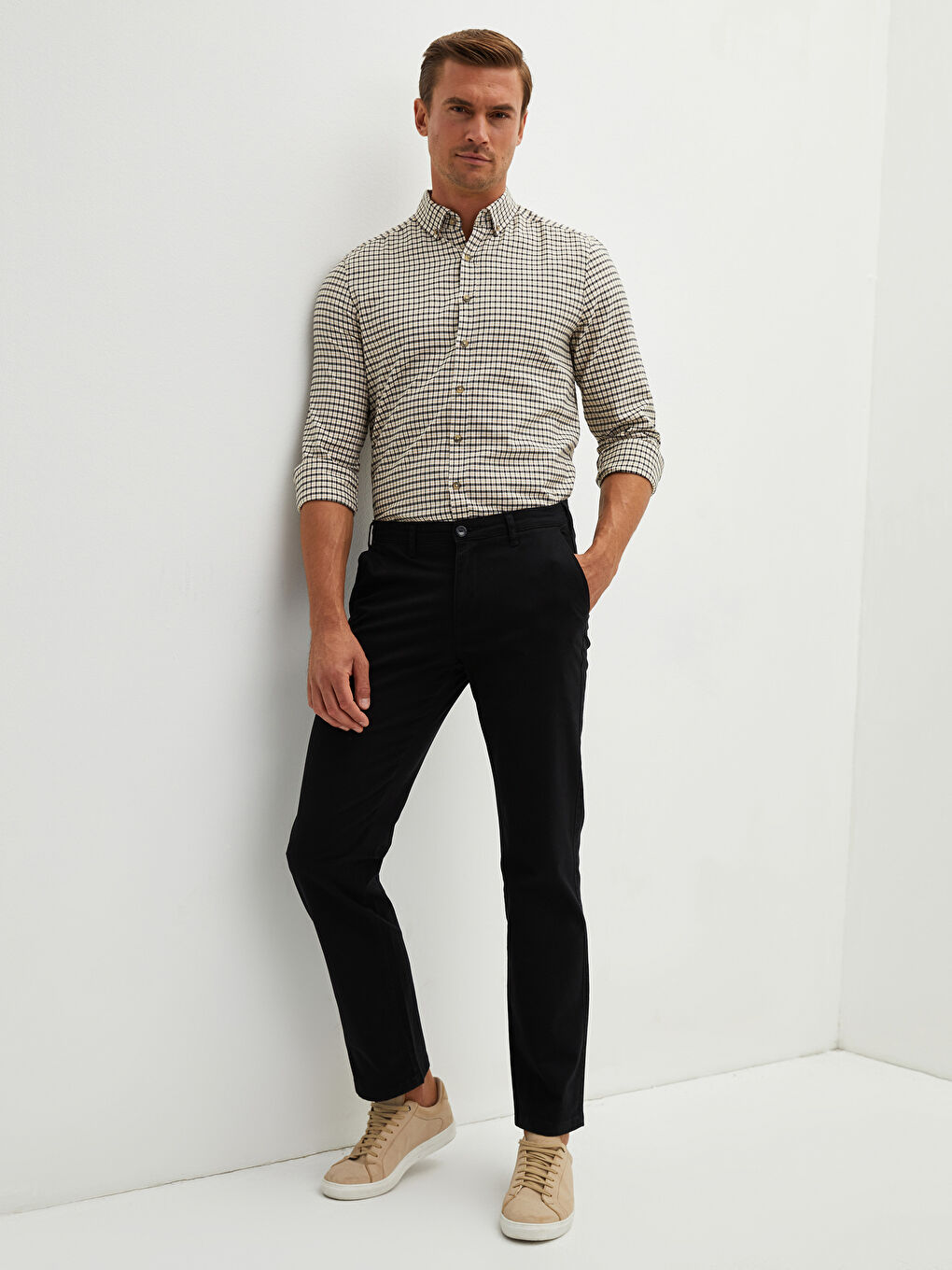 LCWAIKIKI Classic Normal Fit Gabardine Men's Chino Trousers -W11061Z8-CVL