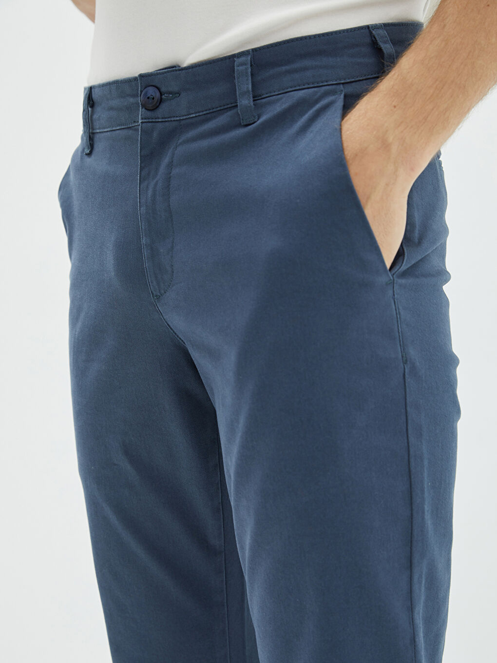 LCWAIKIKI Classic İndigo Normal Kalıp Gabardin Erkek Chino Pantolon - 2