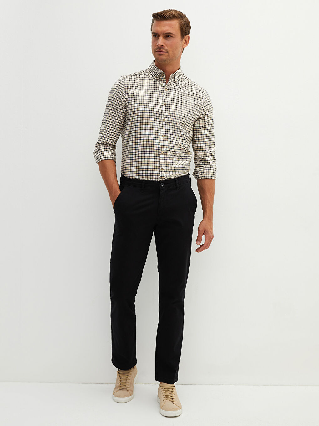 LCWAIKIKI Classic Normal Fit Gabardine Men's Chino Trousers -W11061Z8-CVL