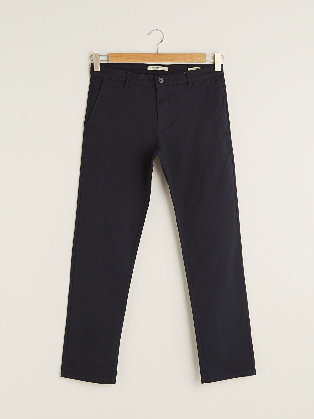 LCWAIKIKI Classic Slim Fit Gabardine Men's Chino Trousers -W11062Z8-KN7
