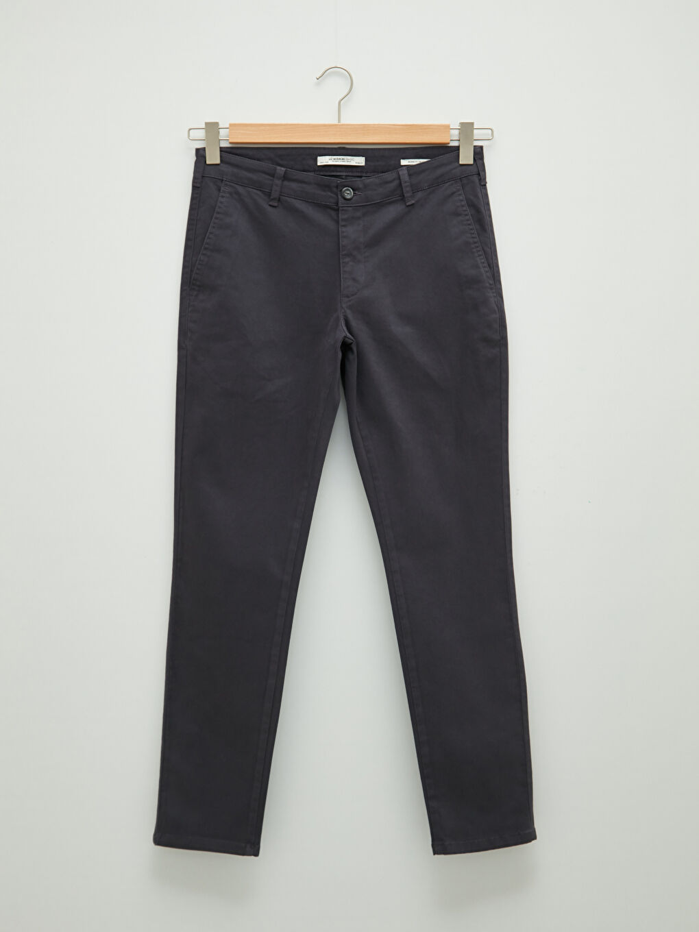 LCWAIKIKI Classic Antrasit Ekstra Dar Kalıp Gabardin Erkek Chino Pantolon - 5