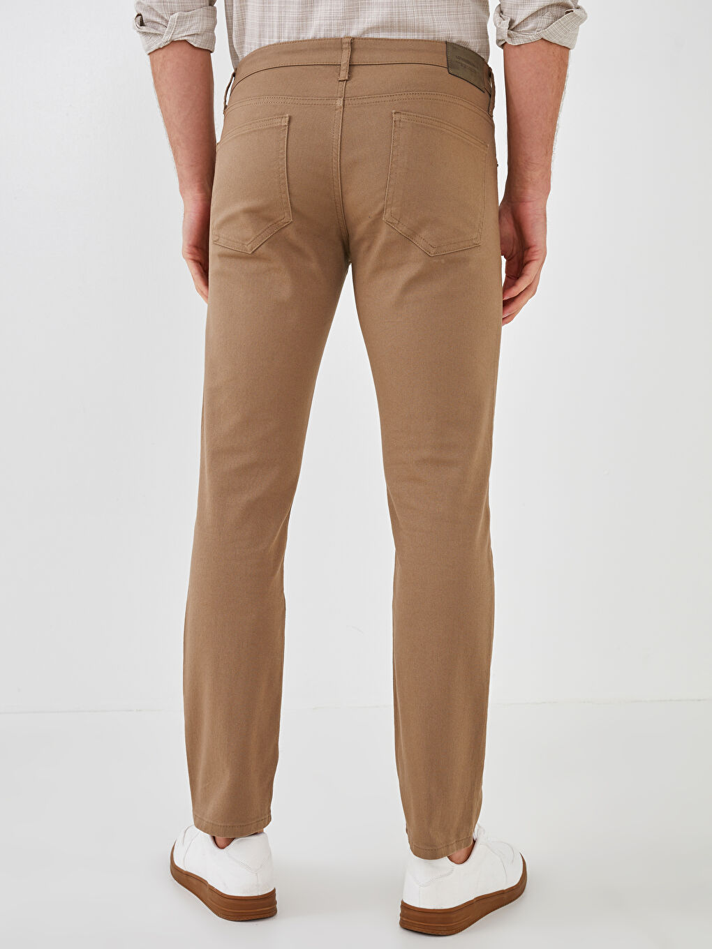 LCWAIKIKI Classic Bej Dar Kalıp Gabardin Erkek Chino Pantolon - 3