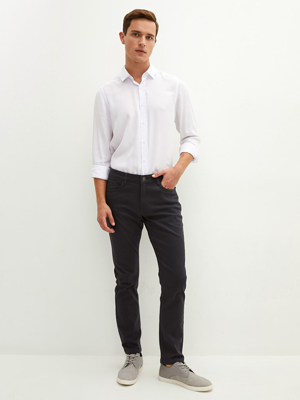 LCWAIKIKI Classic Schlanke Passform Gabardine Herren Chinohosen -W11065Z8-M3J