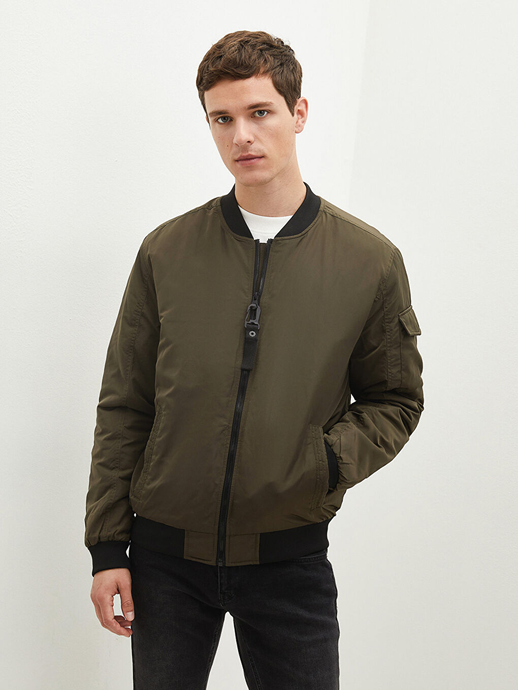 Ерлерге арналған еркін пішім колледж жағалы бомбер жұқа куртка-1