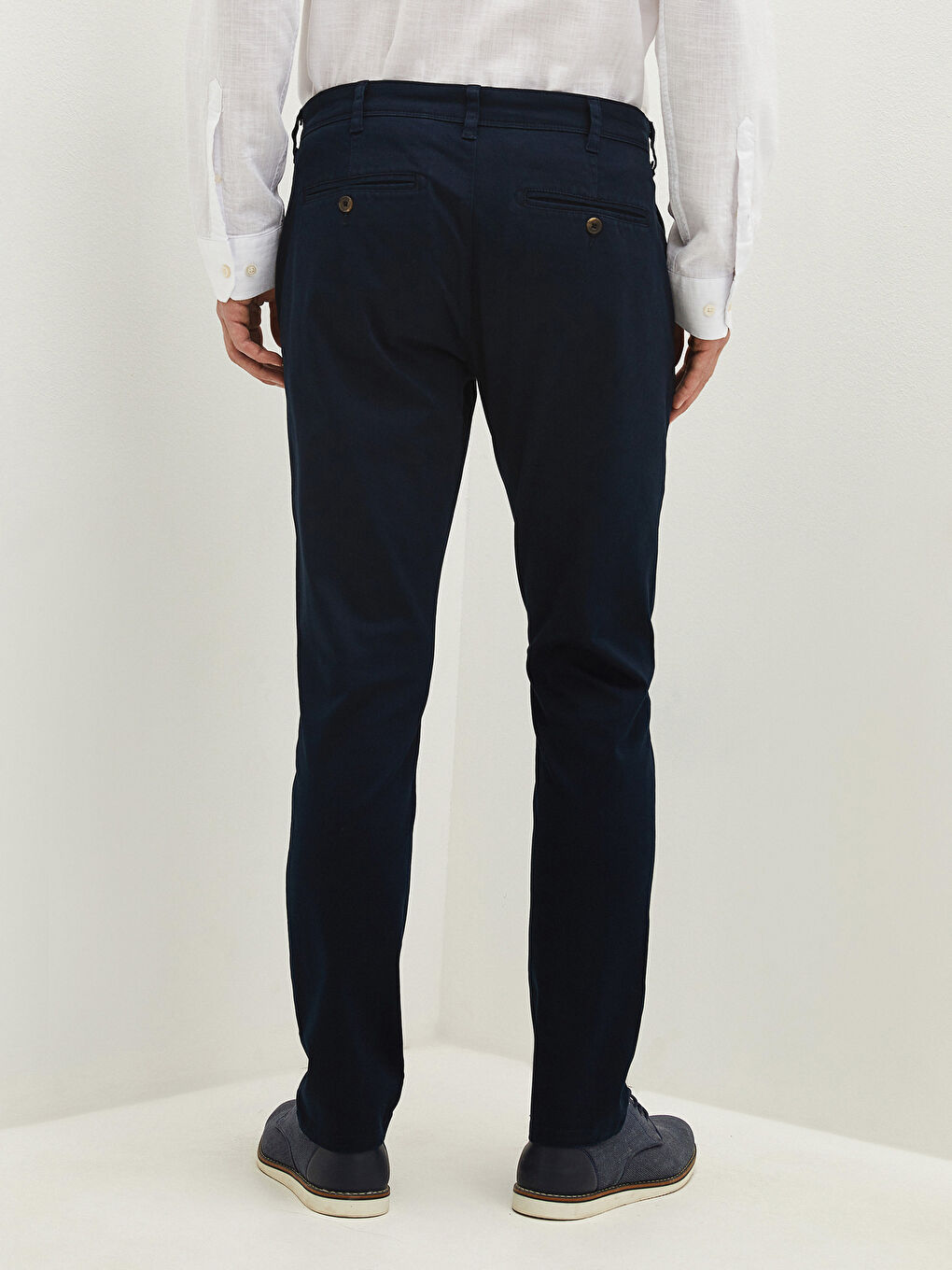 LCWAIKIKI Classic Ekstra Dar Kalıp Gabardin Erkek Chino Pantolon -W11130Z8-KN7