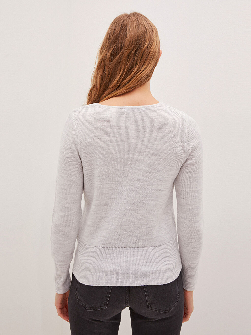 Gri V Yaka Düz Uzun Kollu Kadın Triko Kazak-4