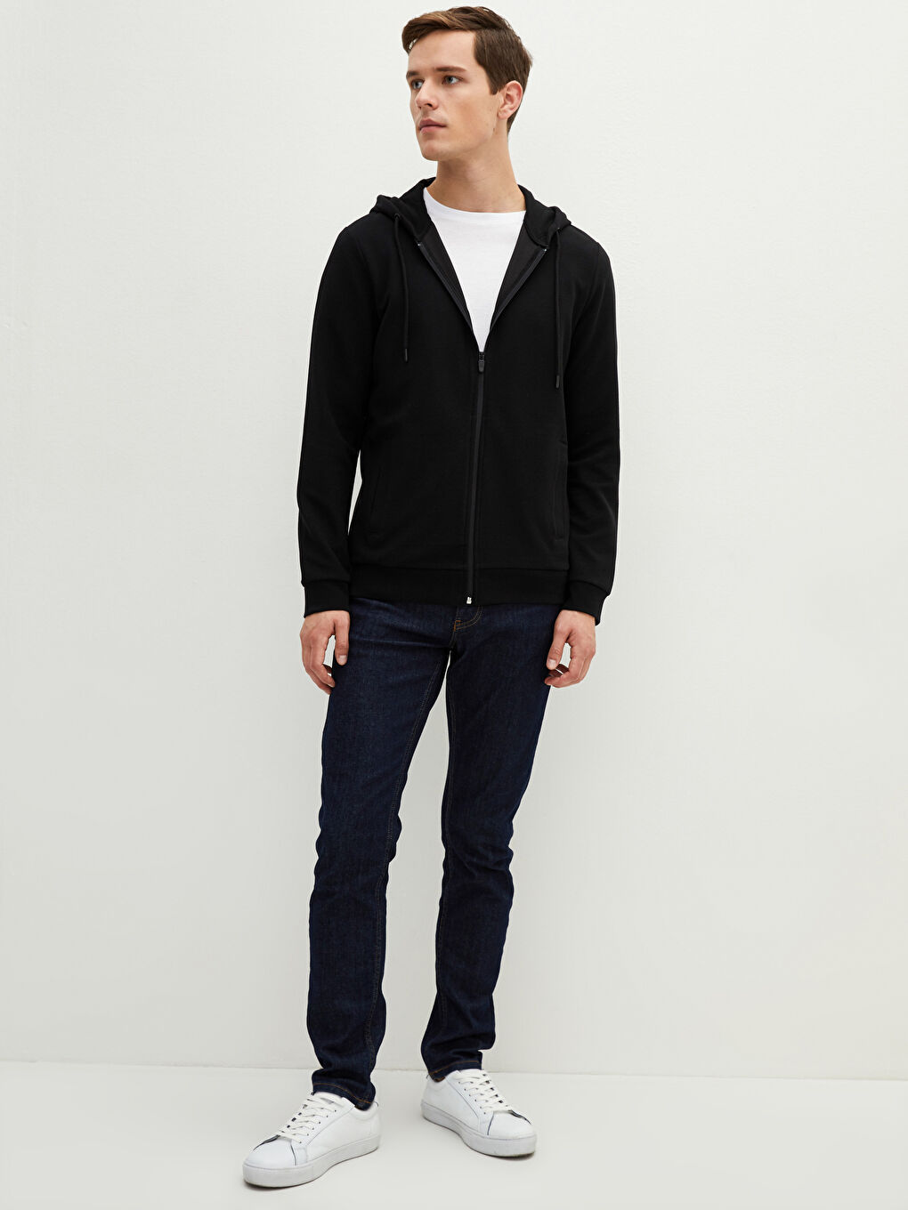 Мужская толстовка на молнии с капюшоном и длинным рукавом-1