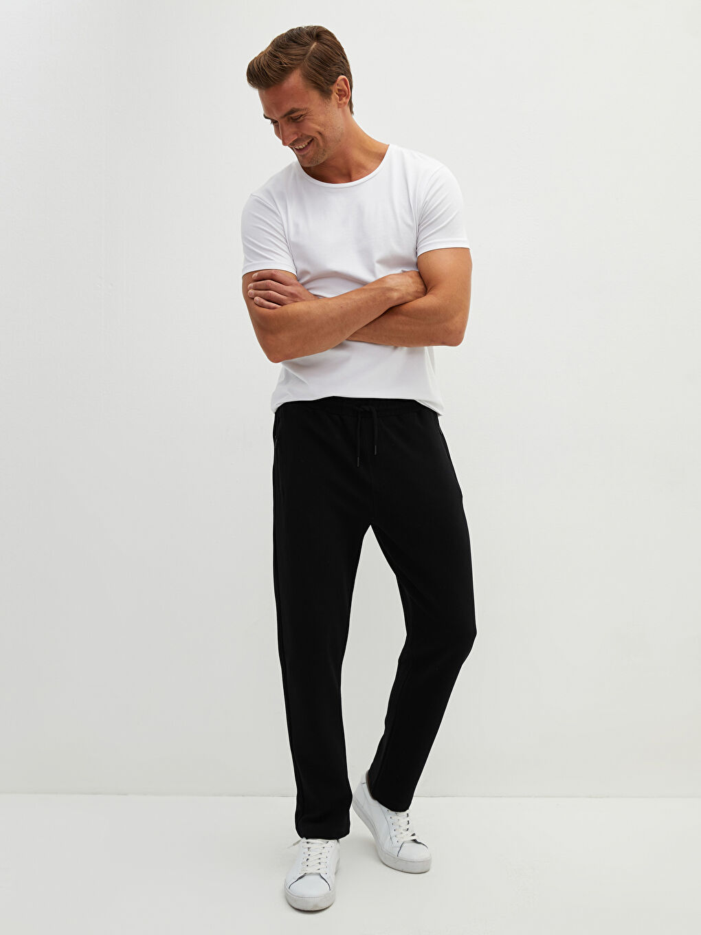 LCWAIKIKI Classic Standard Fit Men's Sweatpants -W11151Z8-CVL