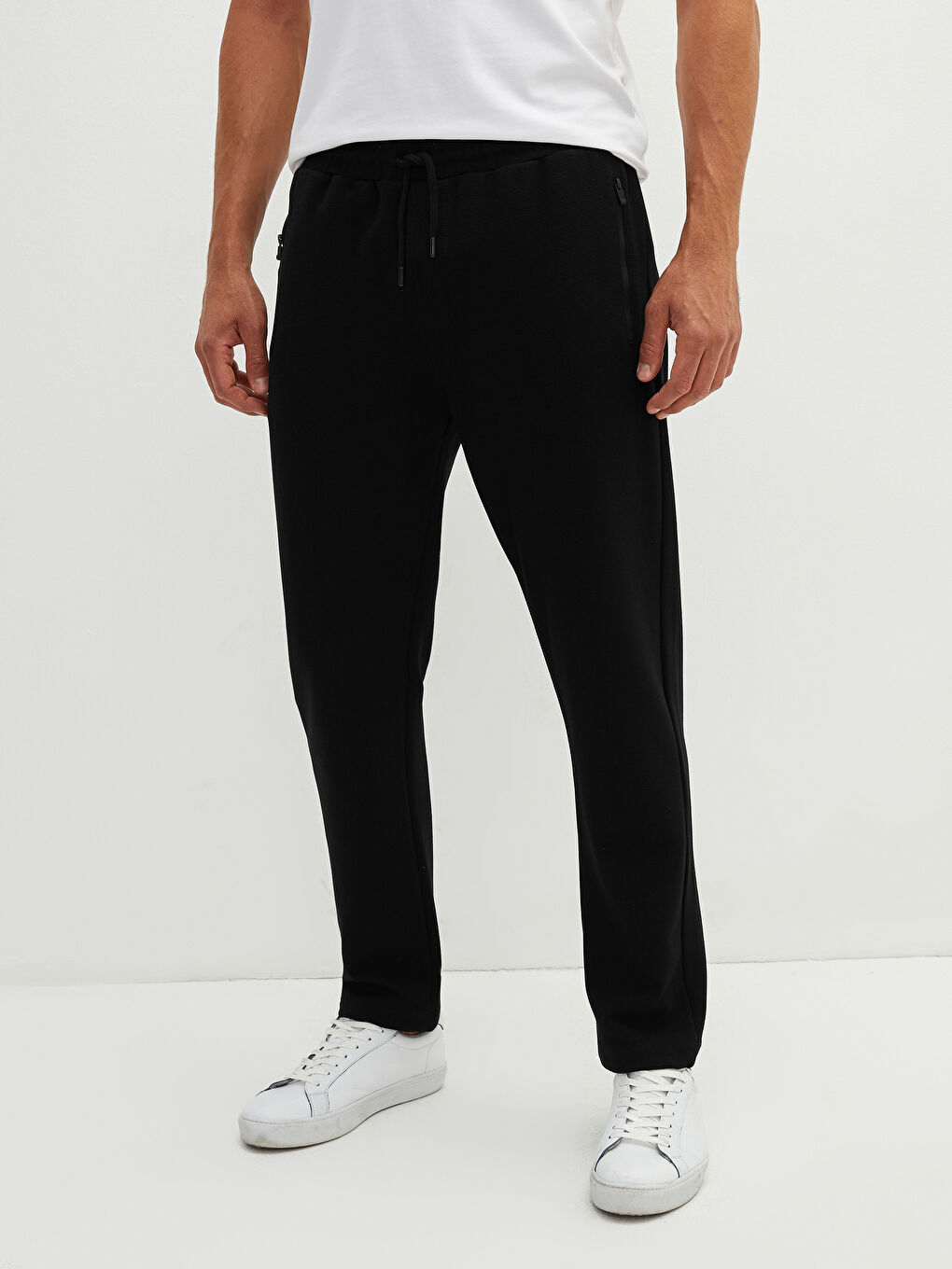 LCWAIKIKI Classic Standard Fit Men's Sweatpants -W11151Z8-CVL