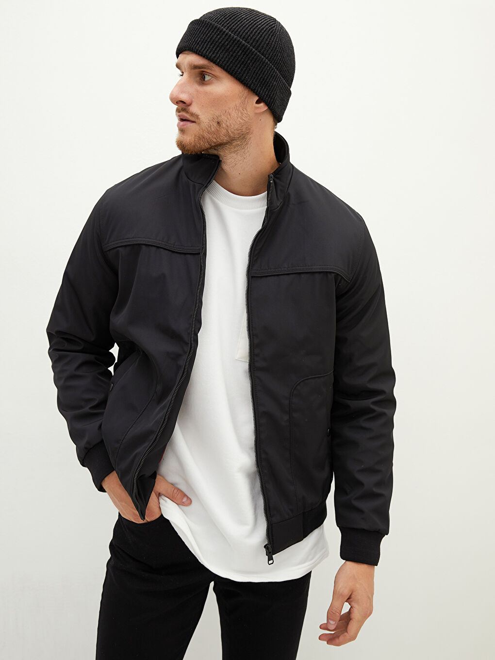 LCWAIKIKI Classic Bequeme Passform Bomberjacke für Herren mit Stehkragen -W11204Z8-CVL