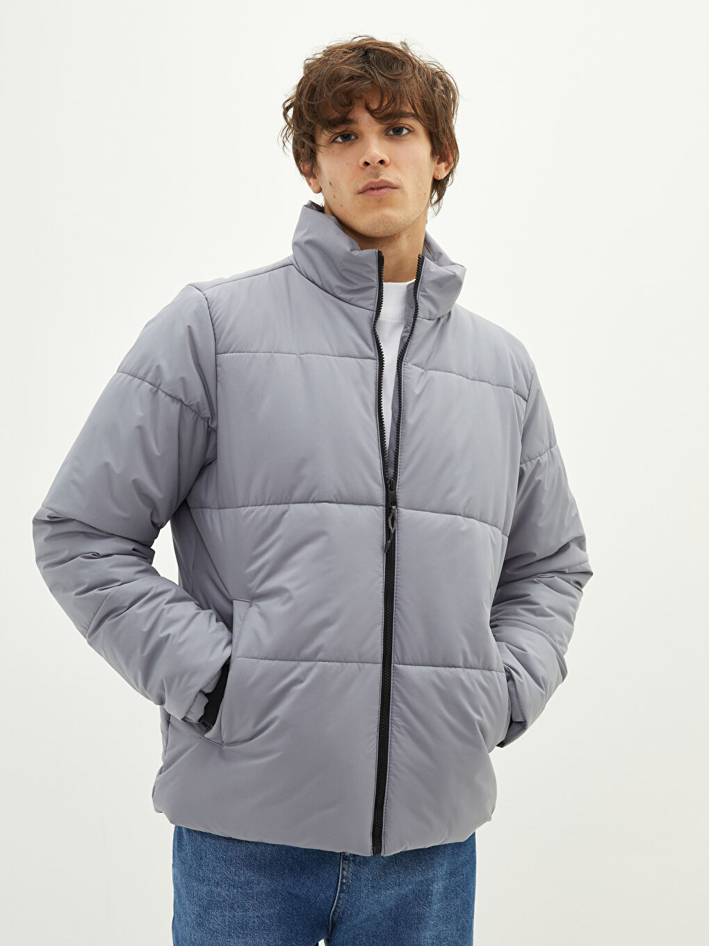 Gri Rahat Kalıp Uzun Kollu Dik Yaka Erkek Mont-2