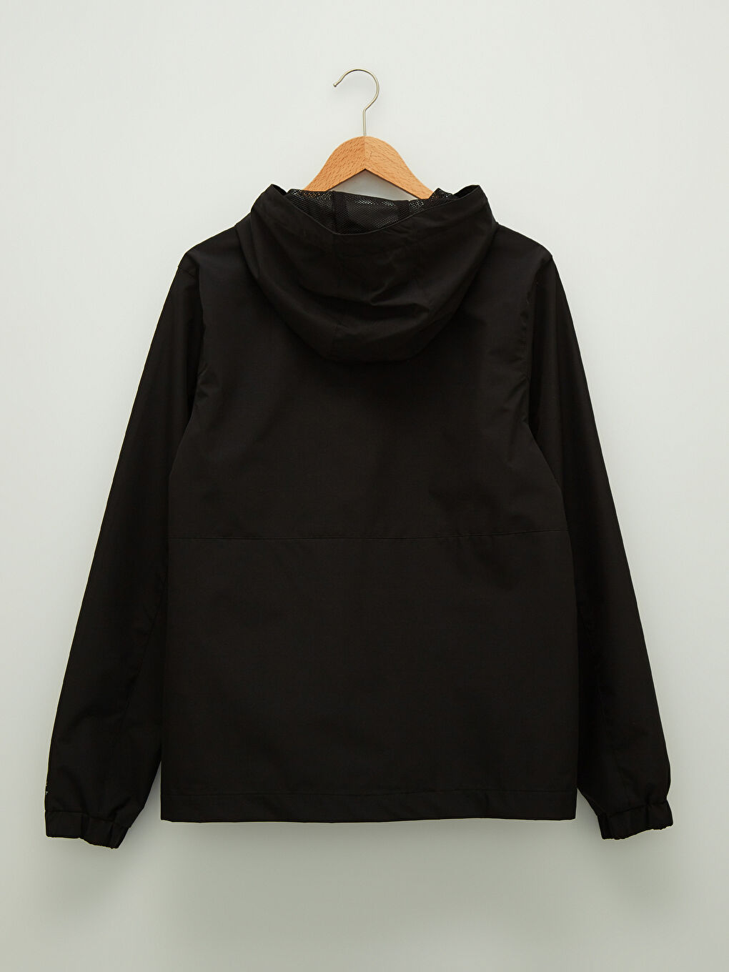 Siyah Standart Kalıp Kapüşonlu İnce Erkek Yağmurluk-7