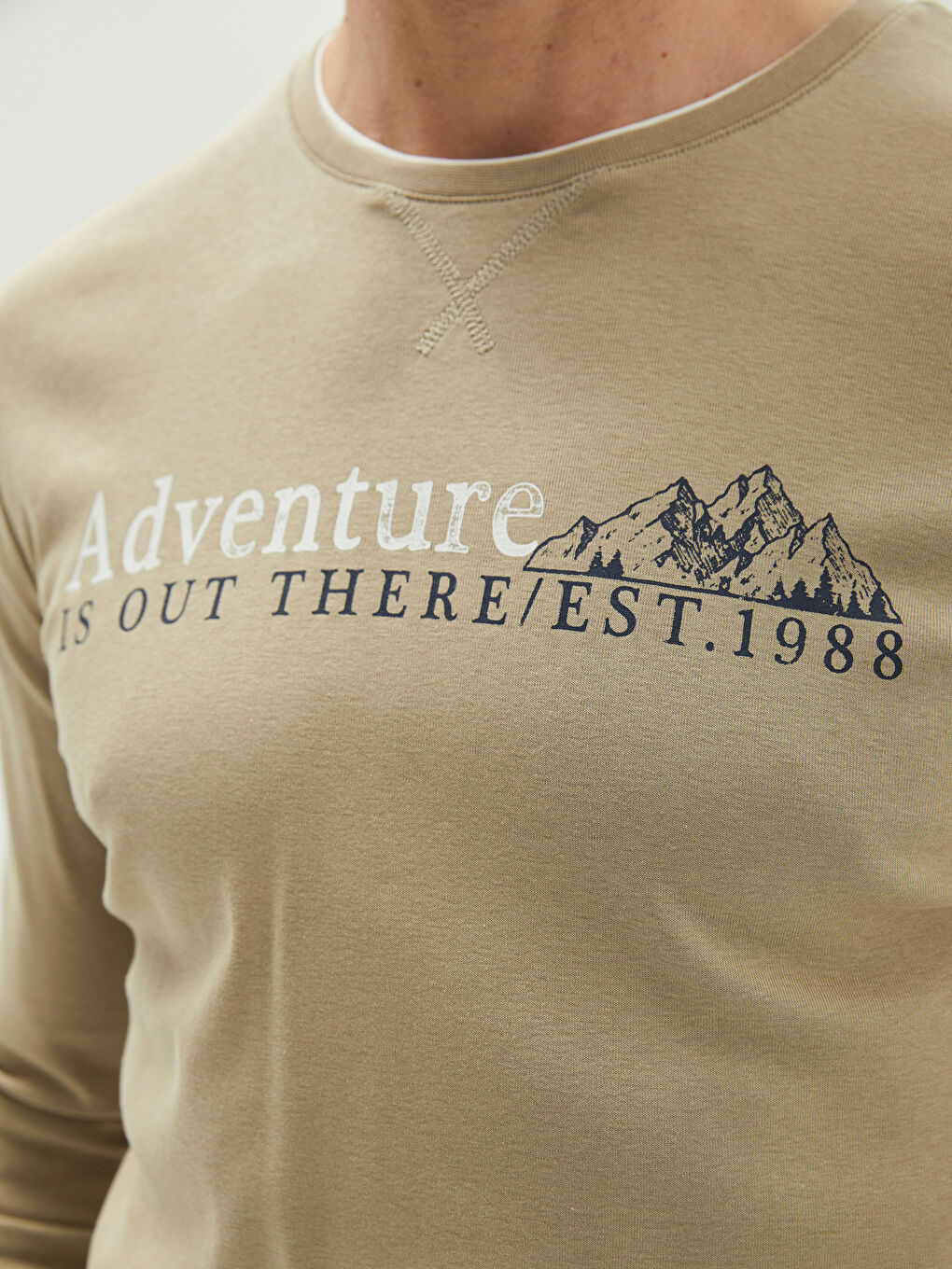 Bej Bisiklet Yaka Uzun Kollu Baskılı Erkek Tişört-3