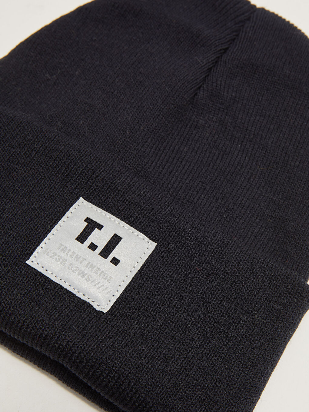 Lacivert Etiket Detaylı Erkek Triko Bere-2