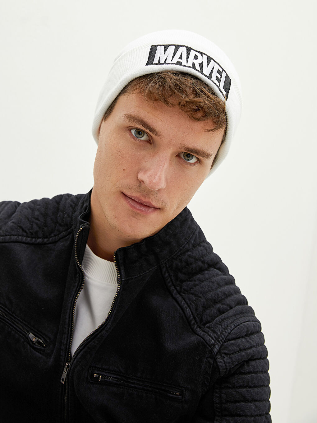 Шапка мужская лицензионная Marvel