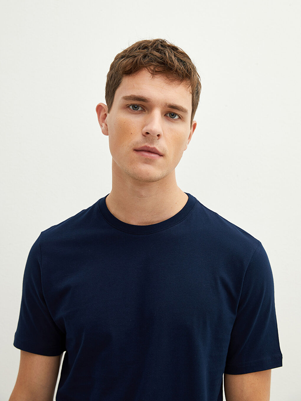 Lacivert Bisiklet Yaka Kısa Kollu Basic Erkek Tişört-1