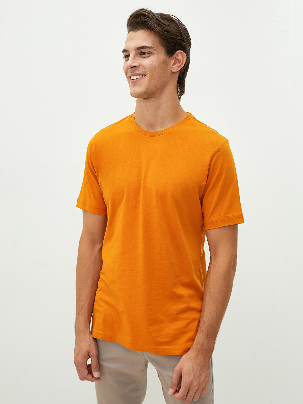 Crew Neck Short Sleeve Basic Men's T-shirt-1