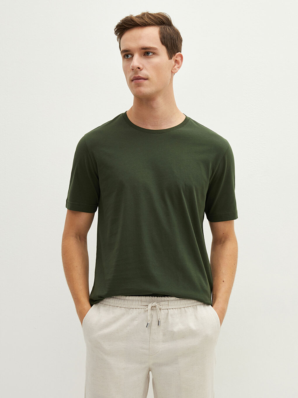 Yeşil Bisiklet Yaka Kısa Kollu Basic Erkek Tişört-5