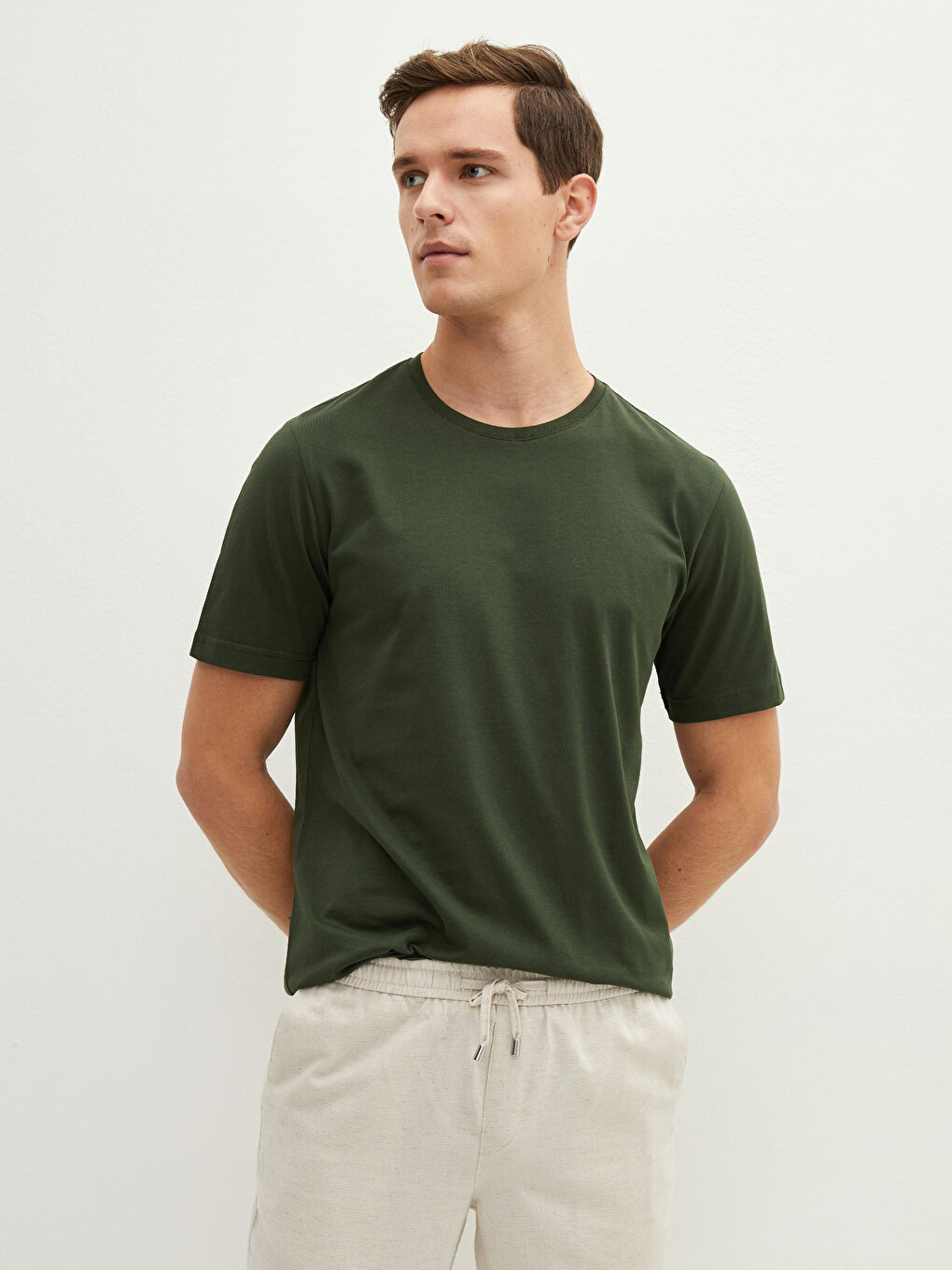 Yeşil Bisiklet Yaka Kısa Kollu Basic Erkek Tişört