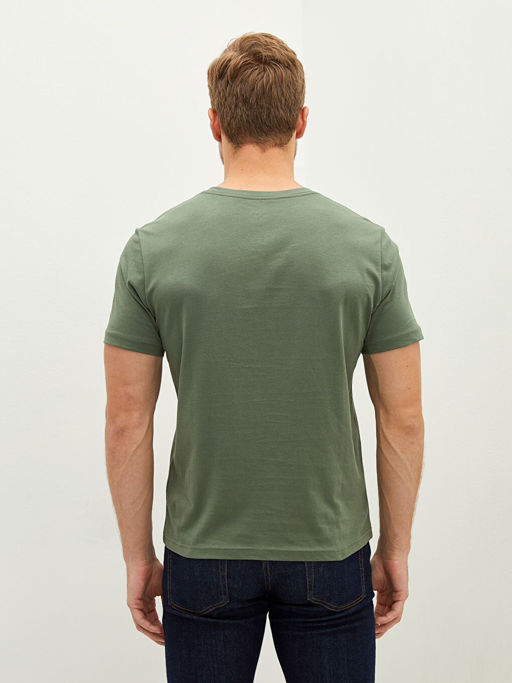 Базовая мужская футболка из хлопка с V-образным вырезом и короткими рукавами-5