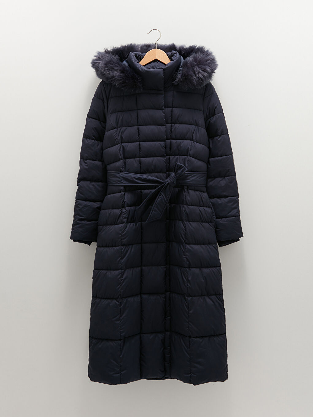 Әйелдерге арналған капюшонды жағалы ұзын жеңді пуховик пальто-6