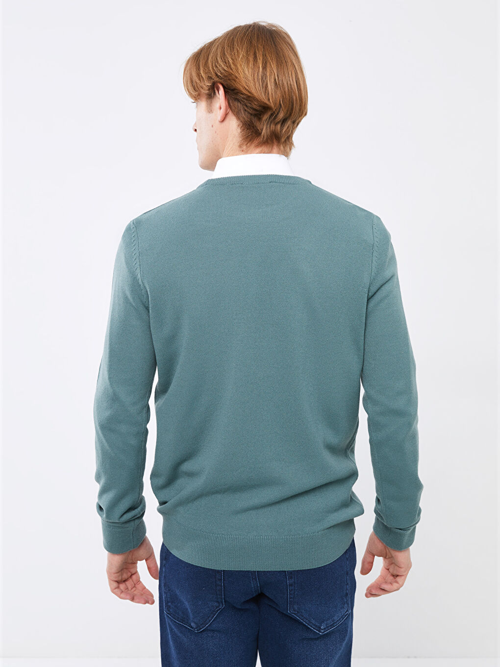 Светр чоловічий трикотажний тонкий з круглим вирізом та довгим рукавом-4