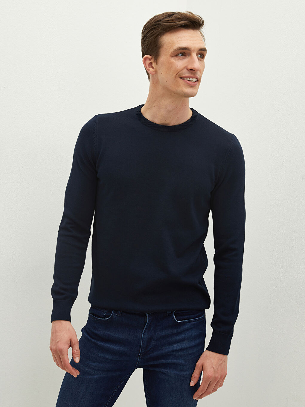 LCWAIKIKI Basic Rundhalsausschnitt Langarm Dünner Herren Strickpullover -W11438Z8-RFH