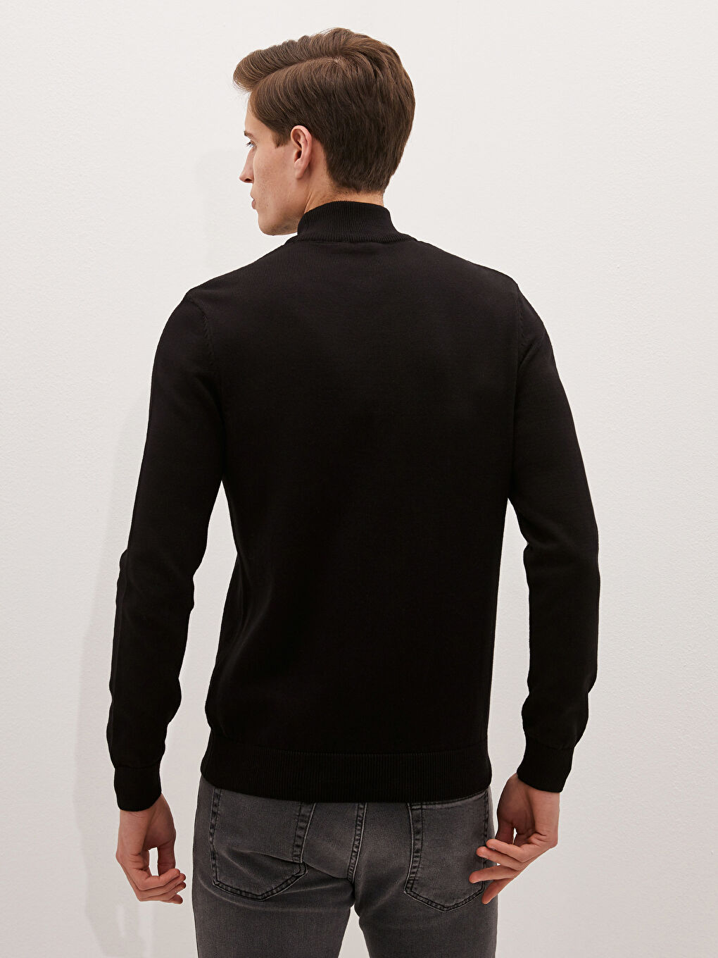 Siyah Yarım Balıkçı Yaka Uzun Kollu Erkek Triko Kazak-3