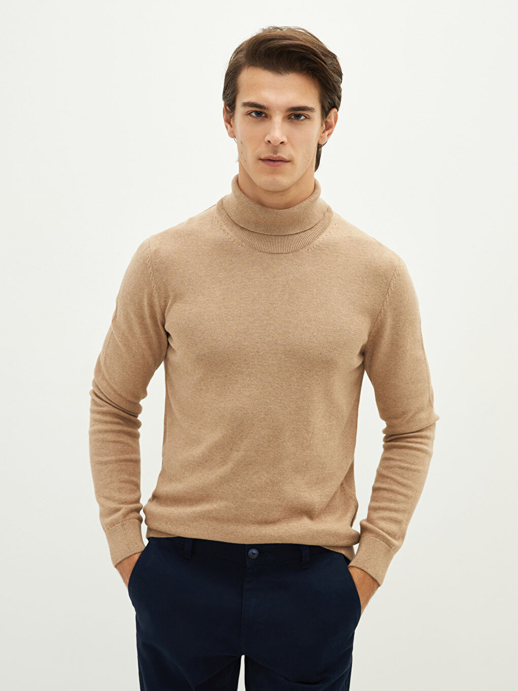 Bej Balıkçı Yaka Uzun Kollu İnce Erkek Triko Kazak-1