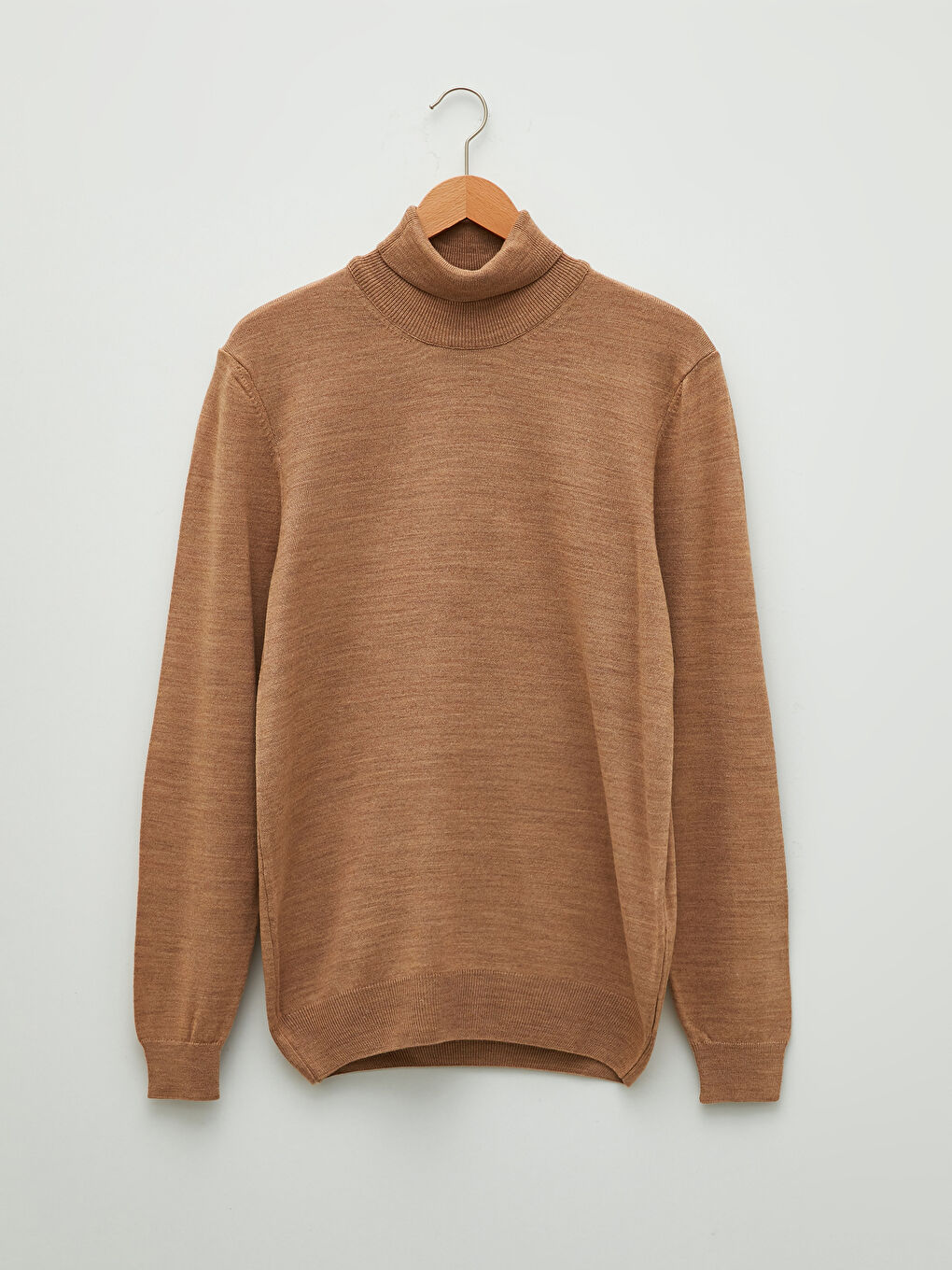 LCWAIKIKI Basic Turtleneck Long Sleeve Thin Men's Tricot Sweater -W11443Z8-L8Q