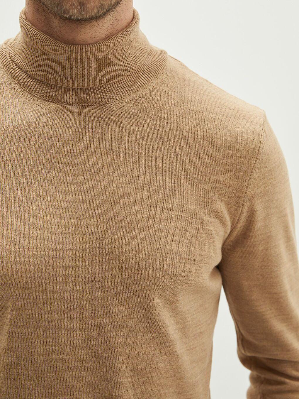 LCWAIKIKI Basic Turtleneck Long Sleeve Thin Men's Tricot Sweater -W11443Z8-L8Q