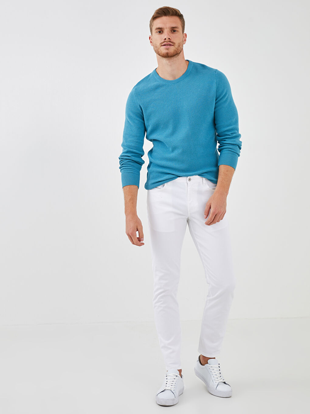 LCWAIKIKI Basic Crew Neck Long Sleeve Thin Men's Tricot Sweater -W11445Z8-DNT
